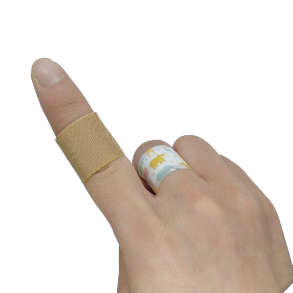 CE ISO Medical Adhesive Convenient and Comfortable Plain cloth Bandage - Image 4