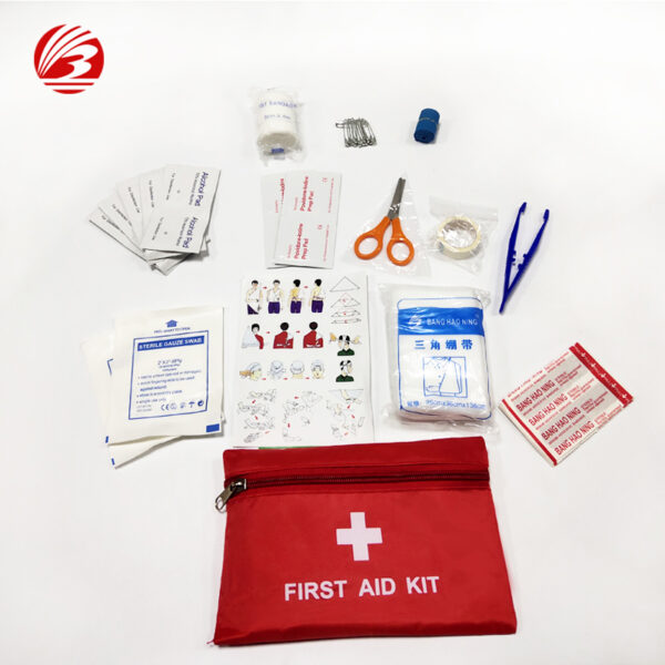 Banghaoning Hot sale low price oxford fabric medical bag first aid kit purse Mini Soft Bag red convenient carried First Aid Kit - Image 3